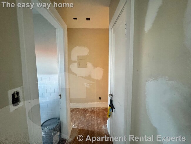 Foto del edificio - 4 Cogswell Ave