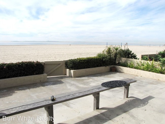 Building Photo - 6500 W Oceanfront