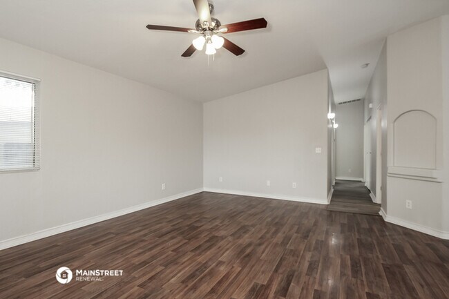 Building Photo - 4213 E Market St