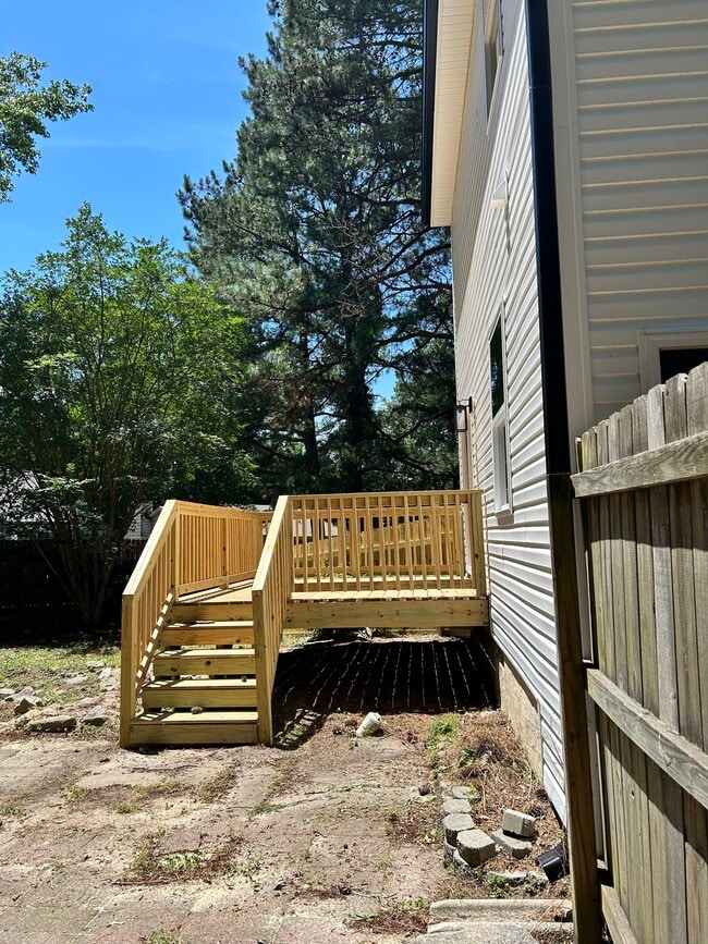 Building Photo - 5304 Wenesly Ct