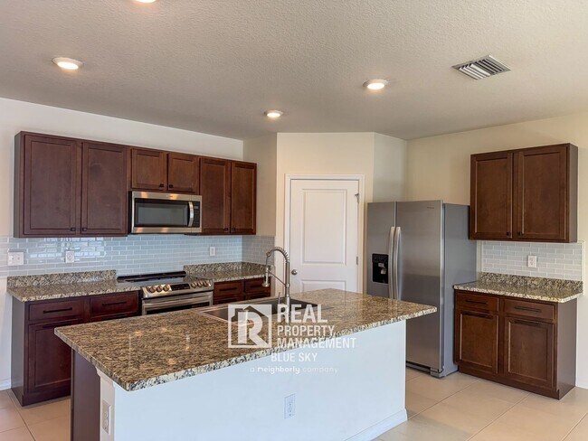 Building Photo - 32688 Kobuk Valley Ave