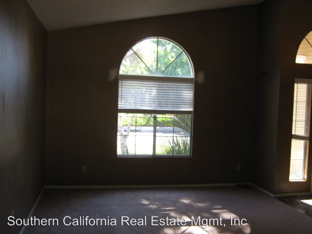 Foto del edificio - 22303 Cardiff Dr