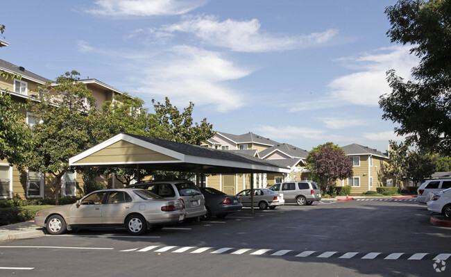 Building Photo - Verandas