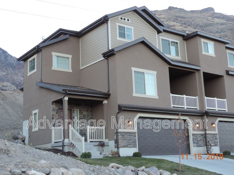 Primary Photo - 859 S Aspen Summit Drive