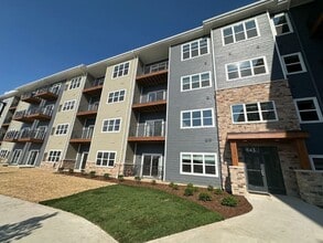 Interior Photo - Colorado Commons - 143 N Wildwood St