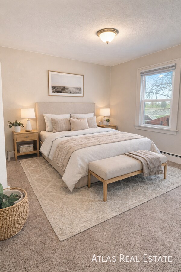 Foto del edificio - 1119 E 20th St