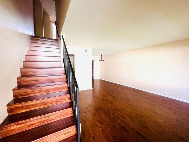 Building Photo - 225 S San Dimas Canyon Rd