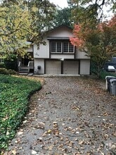 Building Photo - 1306 NW Souza Pl