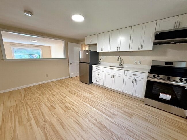 Building Photo - 45 Aldrich Rd