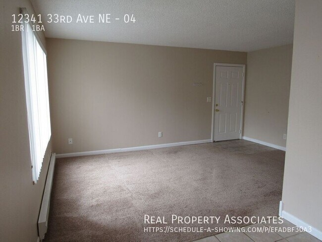 Foto del edificio - 12341 33rd Ave NE