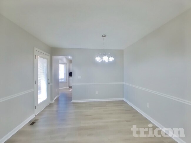 Foto del edificio - 362 Park Ct N