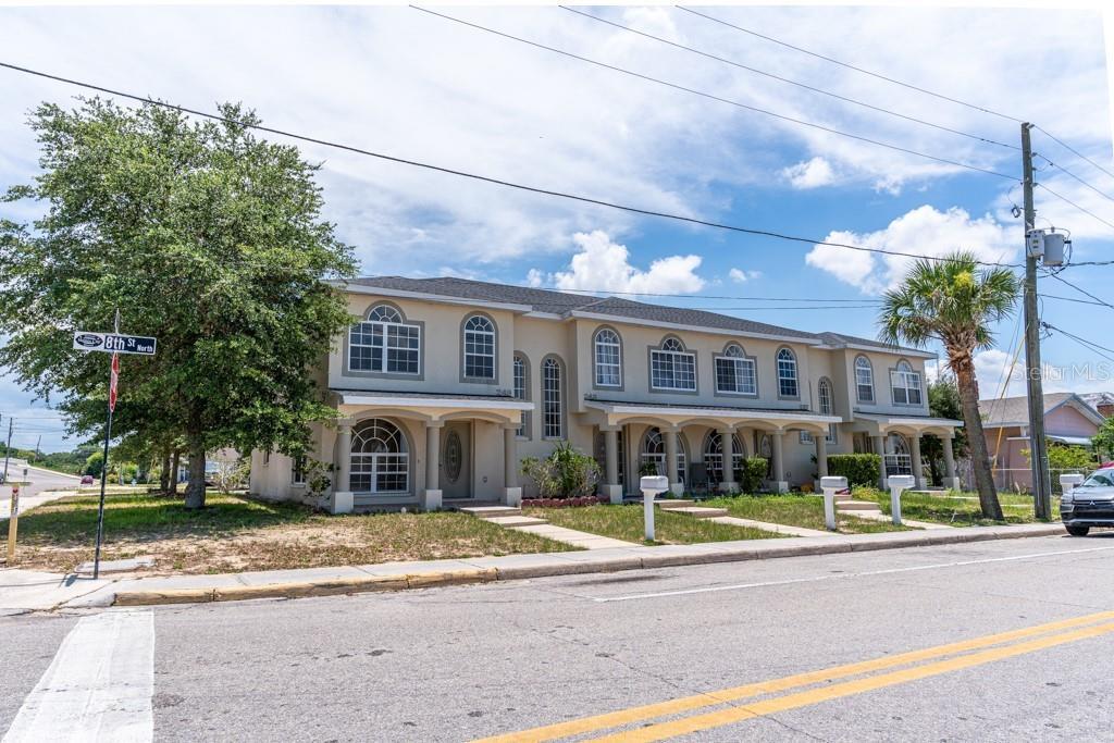 249 N 8th St, Haines City, FL 33844 Townhouse for Rent in Haines City