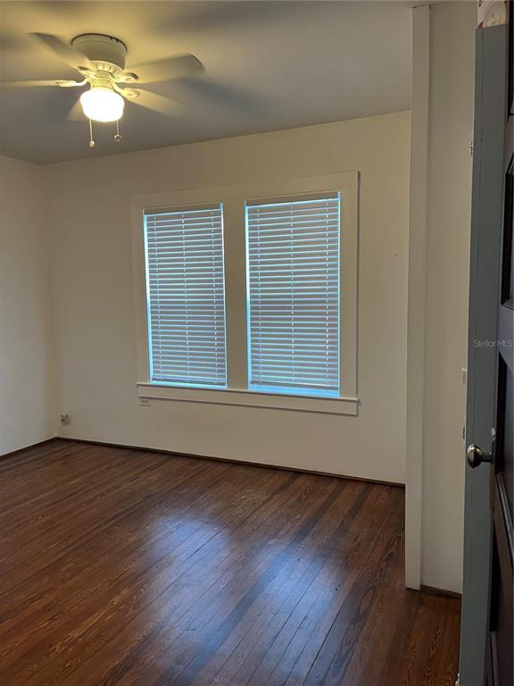 Building Photo - 302 W Wall St