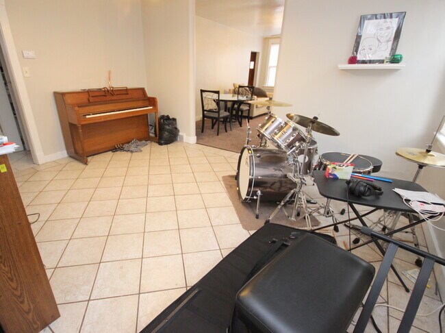 Foto del edificio - 5920 Nicholson St