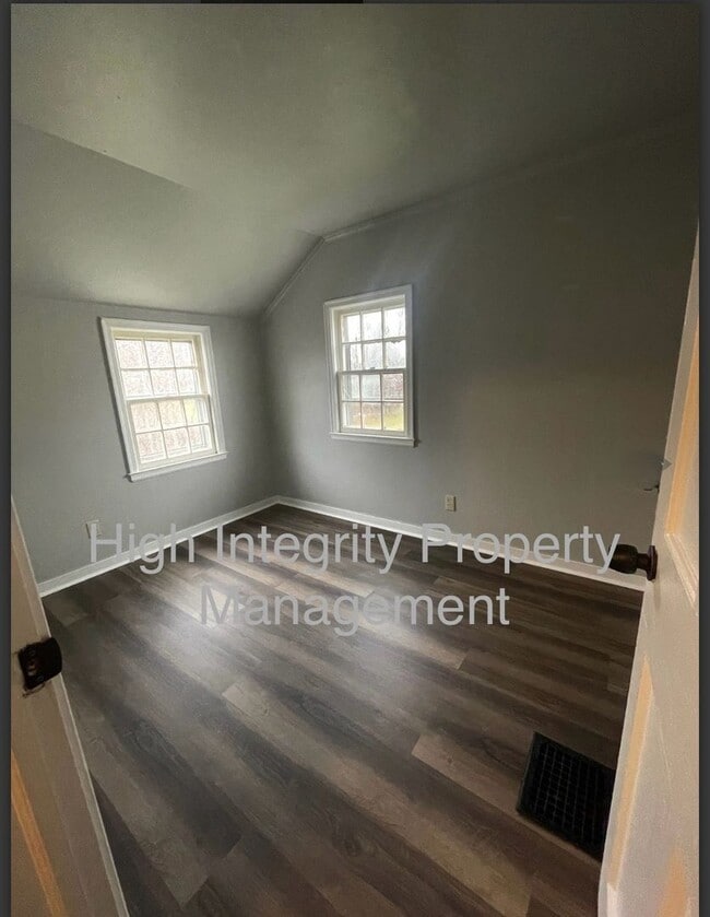 Foto del edificio - 822 Adams St