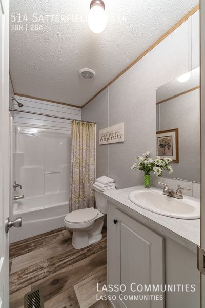 Foto del edificio - 514 Satterfield Ln