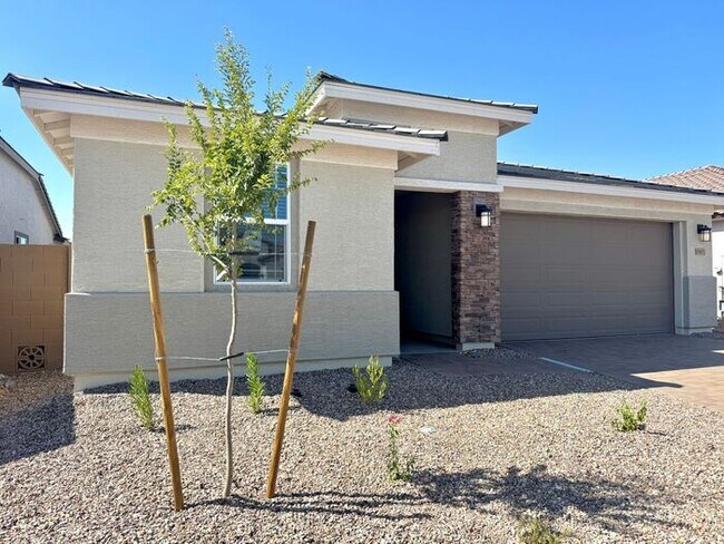Foto del edificio - MOVE IN READY! New 5-Bedroom Home in Goody...