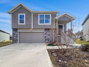 Building Photo - 21807 Lucca Cir