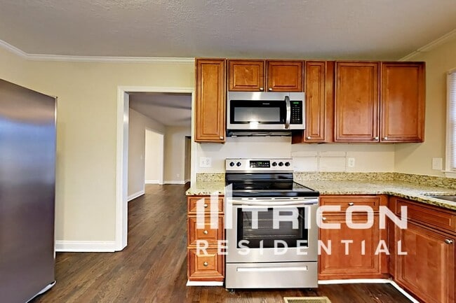 Building Photo - 11810 Lansbury Ct