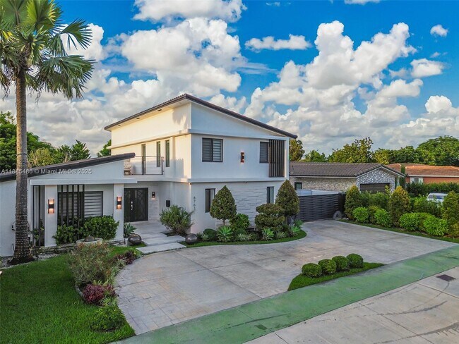Foto del edificio - 8761 SW 56th St