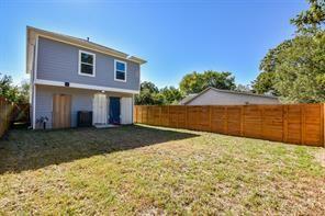 Foto principal - 8930 Easthaven Blvd