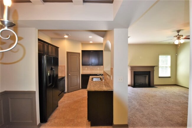 Building Photo - 681 Sweet Ashley Way