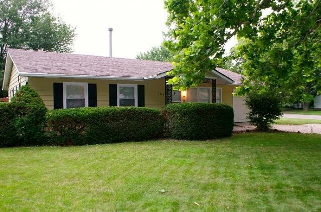 Foto principal - 1714 Crescent Dr