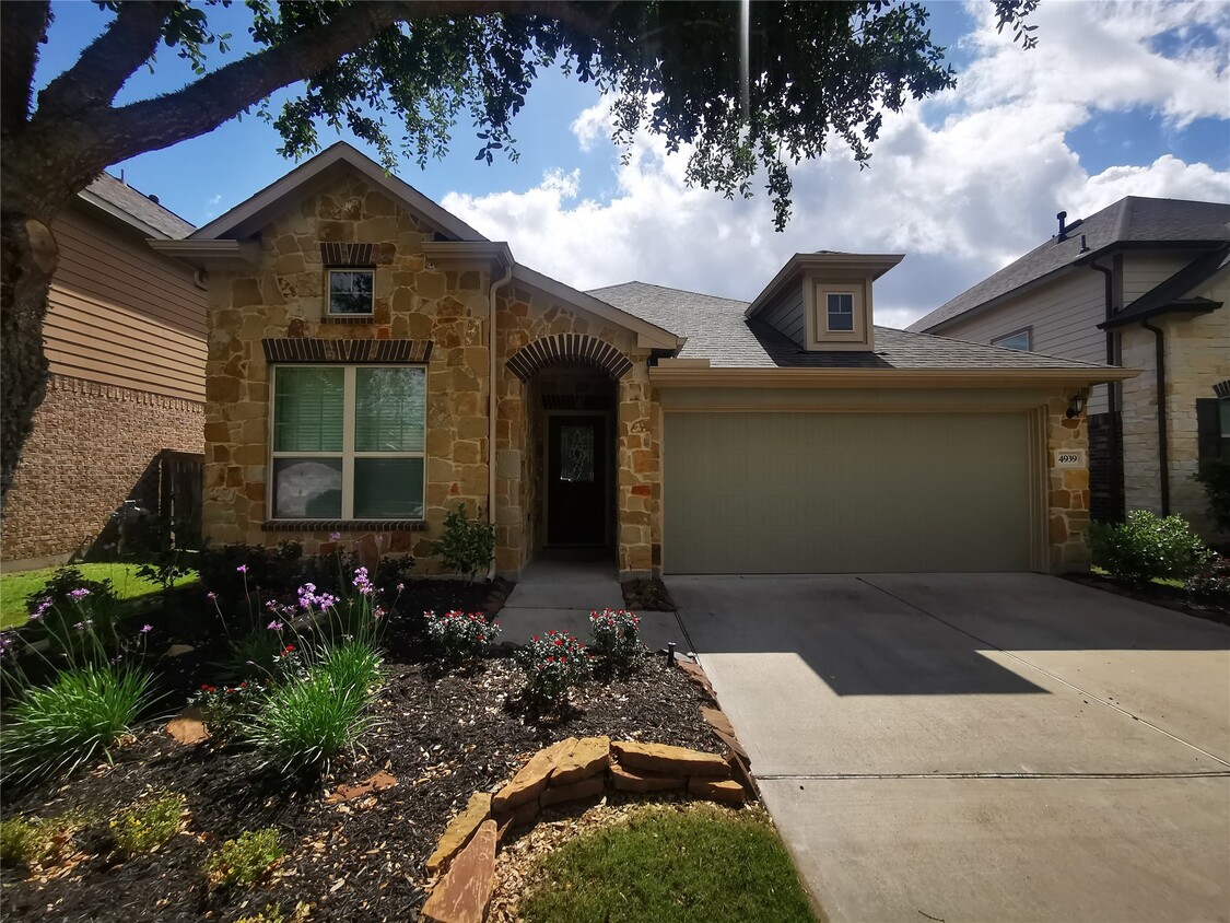 Foto principal - 4939 Ginger Bluff Trail