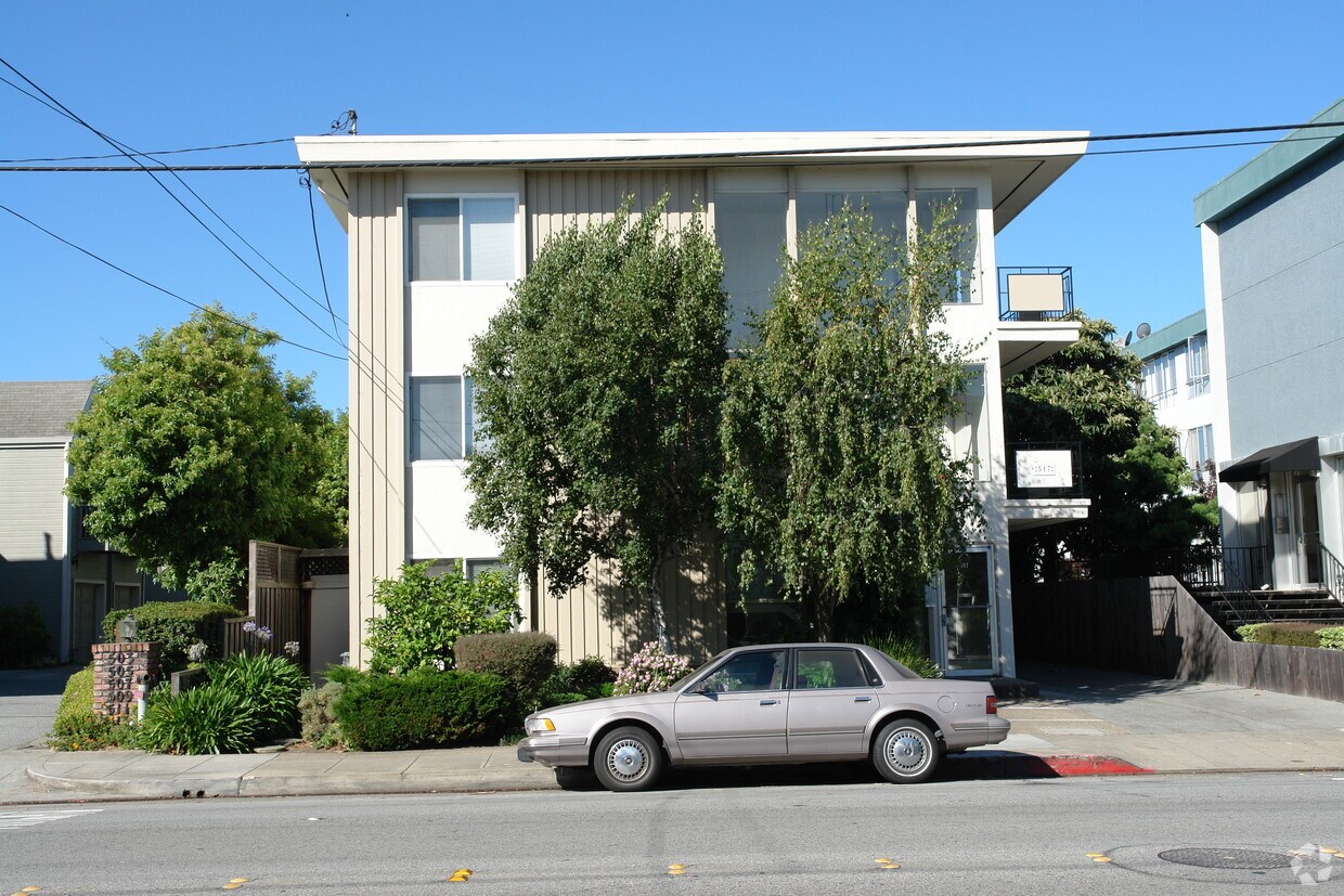 Foto del edificio - 517 N San Mateo Dr