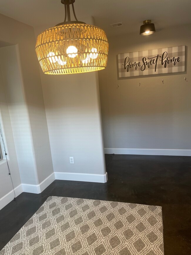 Foto del edificio - 4339 E Shapinsay Dr