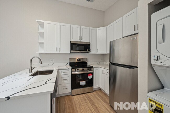 Foto del edificio - Charming 1BR Condo in Denver