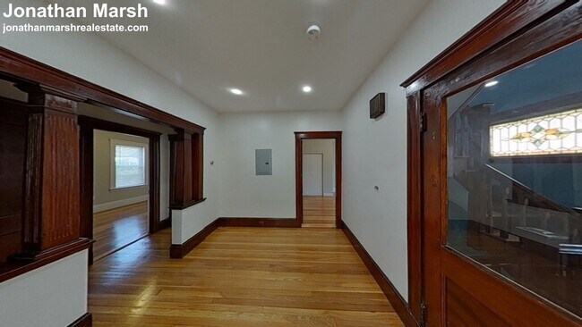 Foto del edificio - 38 King St