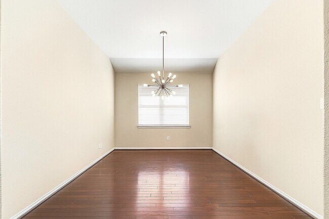 Foto del edificio - 3414 Boquillas Ct