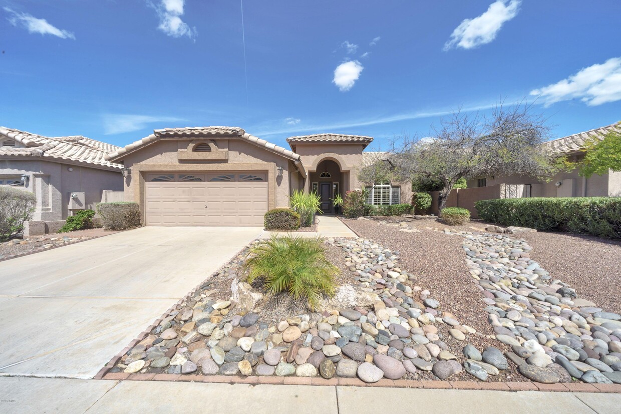 Foto principal - 7214 E Black Rock Rd