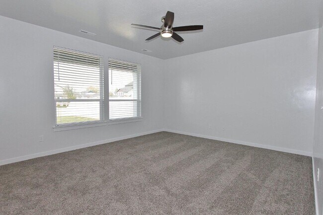 Foto del edificio - Immaculate & Spacious home in West Meridian