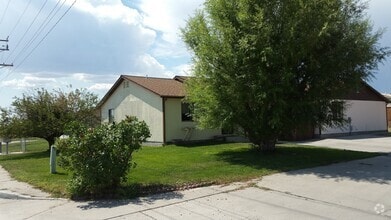 Building Photo - 1715 Ashley Ave
