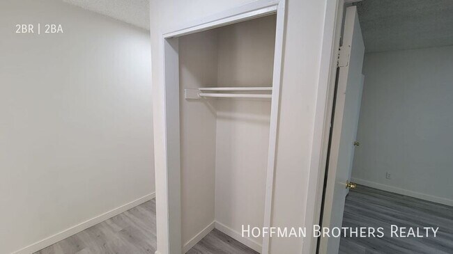 Foto del edificio - 13113 Oxnard St