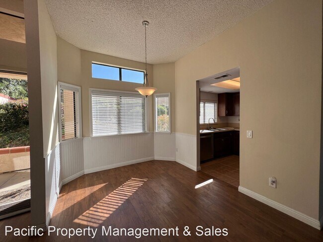 Building Photo - 2 br, 2 bath House - 3536 Ridgewood Way