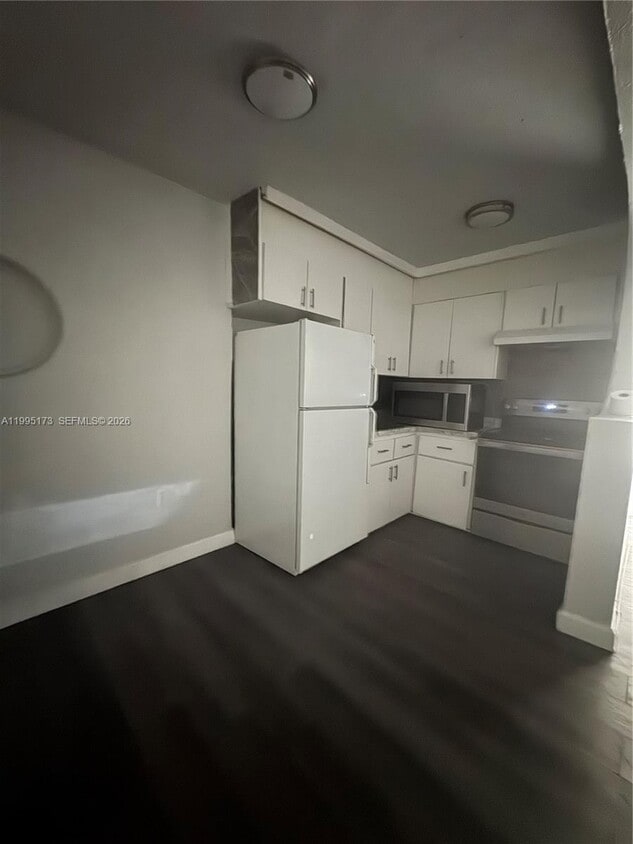 Building Photo - 7802 NW 8th Ave