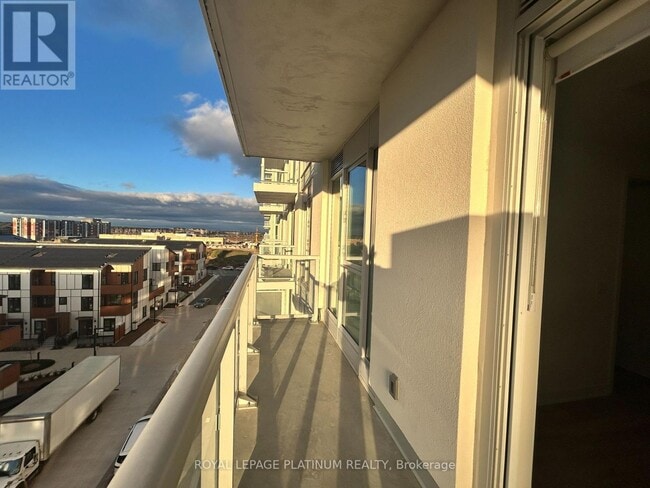 Photo du bâtiment - 20 All Nations Dr