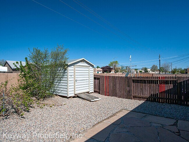 Building Photo - 3 br, 2 bath House - 1523 Stoneway Dr NW