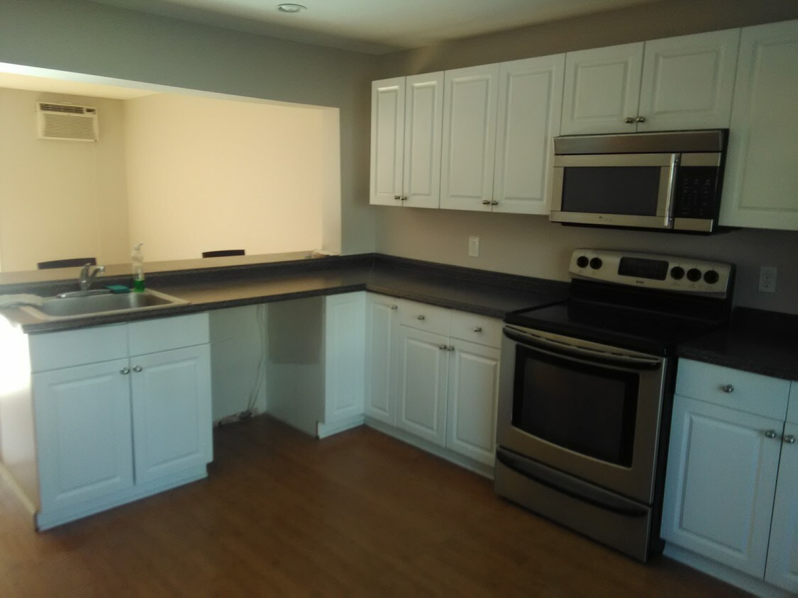 88 Myrtle Ave Unit 88, Ansonia, CT 06401 Apartments in Ansonia, CT