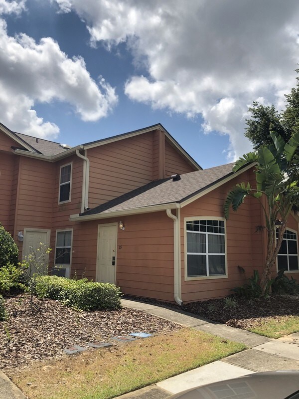 Primary Photo - 115 Orchid Dr