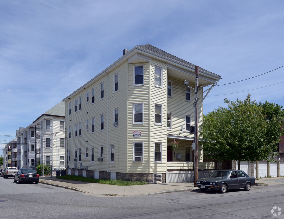 314 N Front St, New Bedford, MA 02746 - Apartments in New Bedford, MA ...