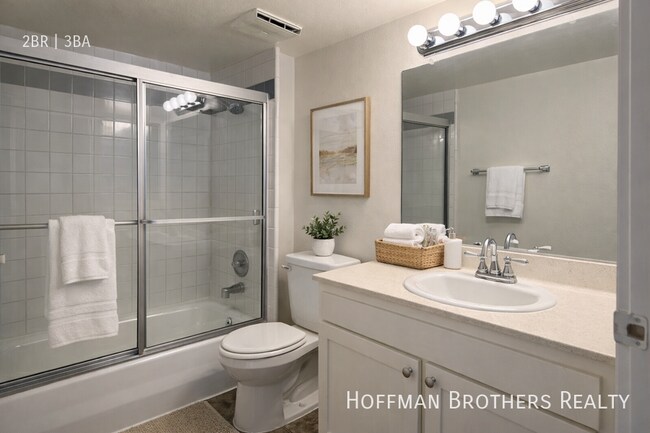 Foto del edificio - 22321 Victory Blvd