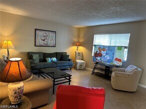 Building Photo - 4633 Bayshore Dr