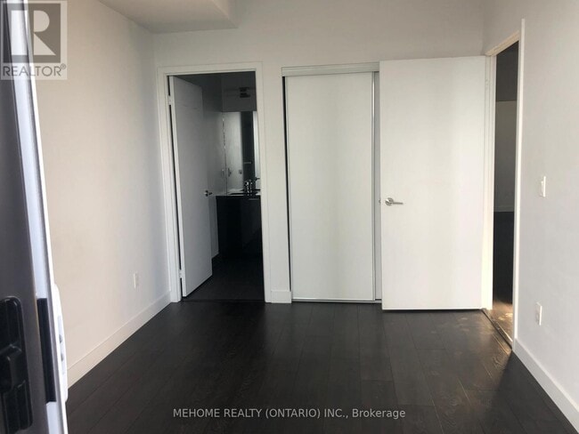 Building Photo - 8 Eglinton Ave E