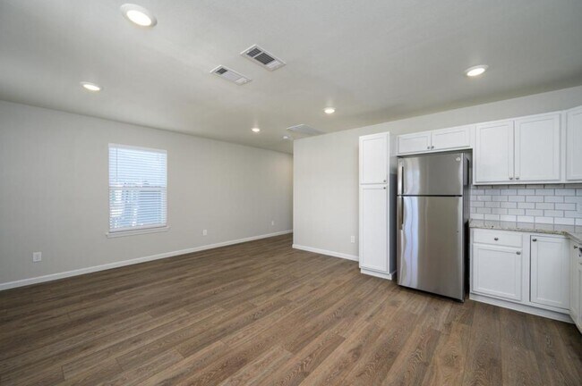 Foto del edificio - 901 Poplar St