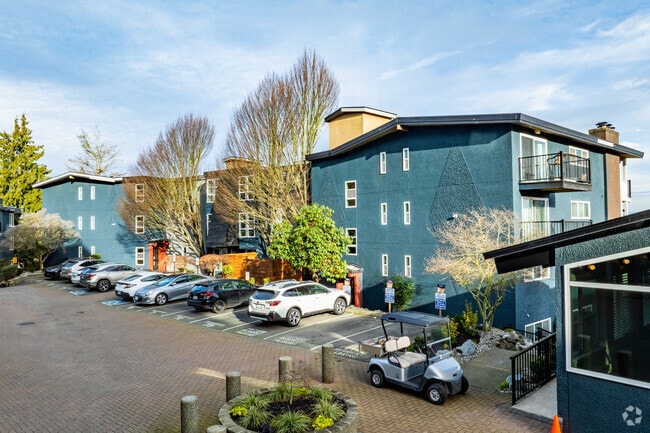 Building Photo - Arrive Magnolia