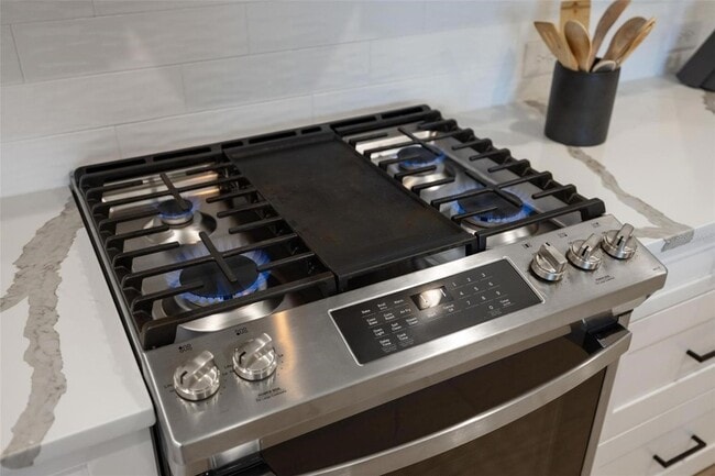 Building Photo - 12673 Palatka Dr